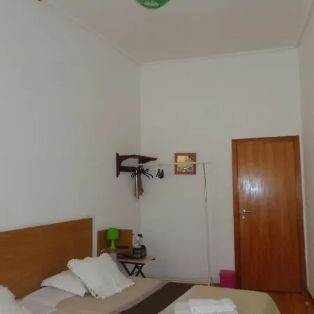 Portuense Local Гостевой дом 3*