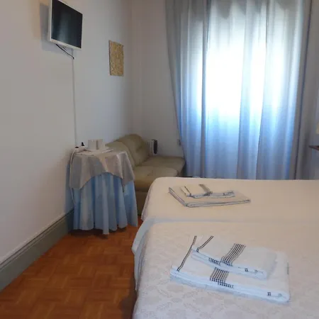 Portuense Local Гостевой дом 3*