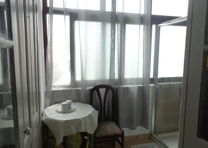 Portuense Local Konukevi