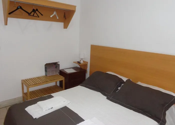 Guest house Portuense Alojamento Local 3*